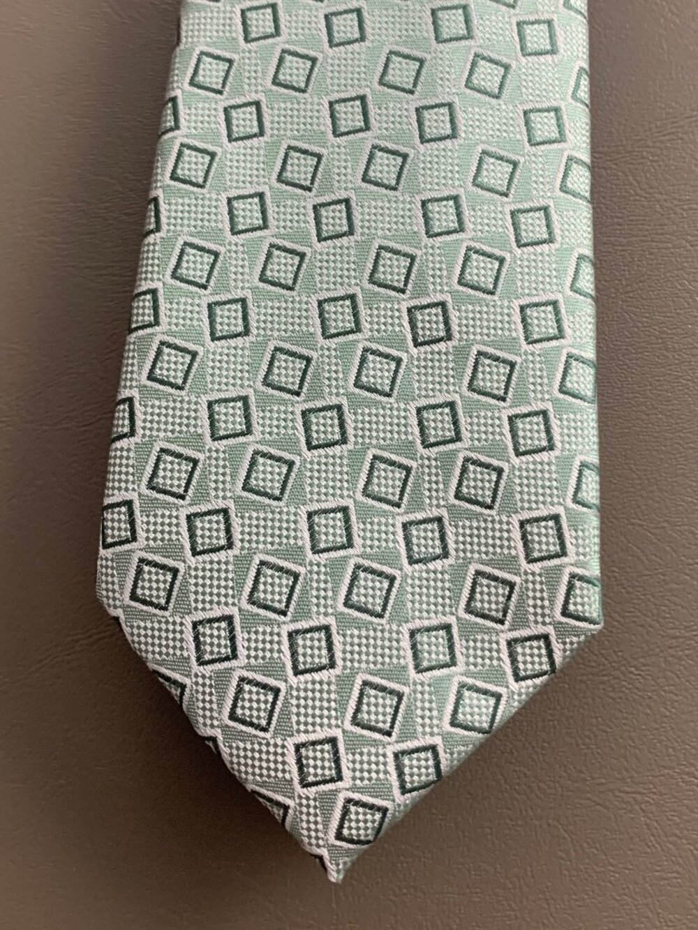 Alfani Men's Slim 2.75'' 100% Polyester Neck Tie, Sage Green Crater Geometric